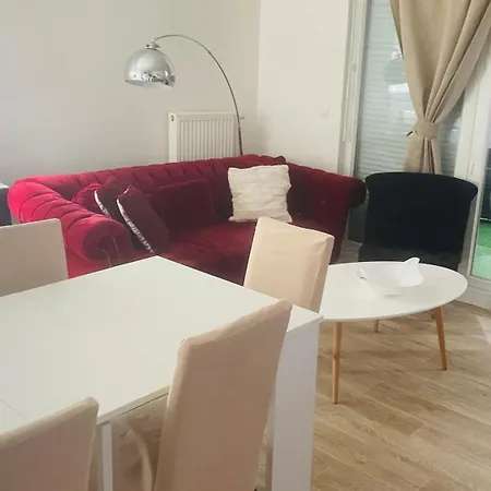 Apartment Arena La Defense Prefecture Nanterre